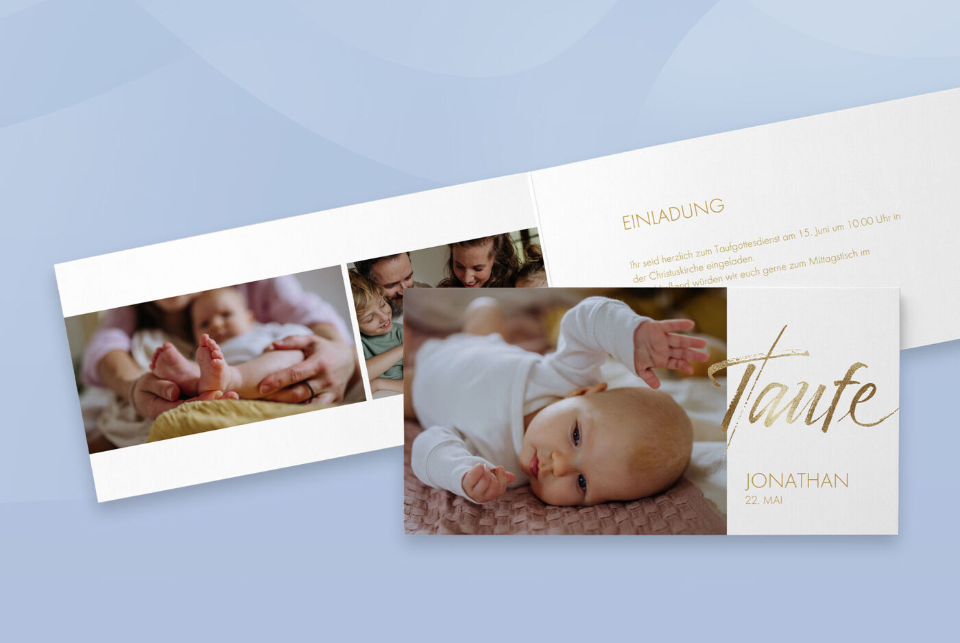 Einladungskarte zu einer Taufe mit Babyfotos und Goldveredelung